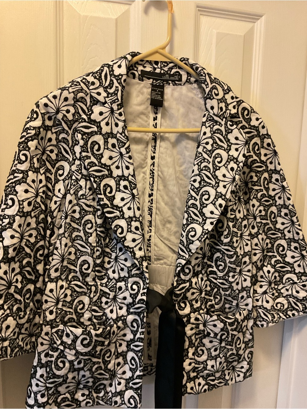 Willi Smith Black and White Patterned Tie-Waist Blazer